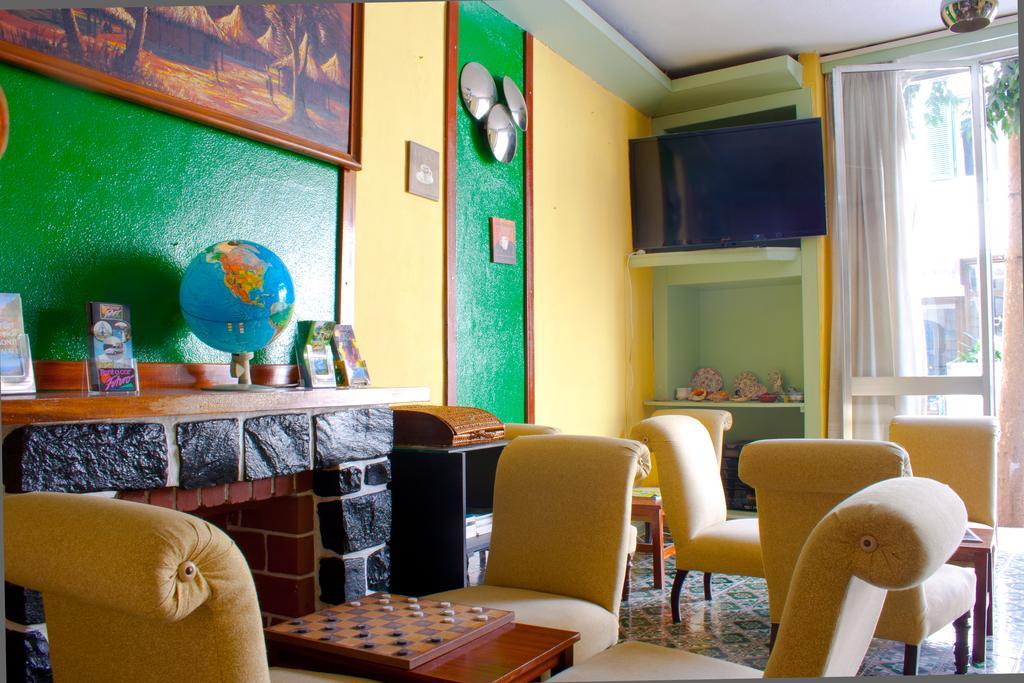 Residencial Monaco 2* Funchal (Madeira)