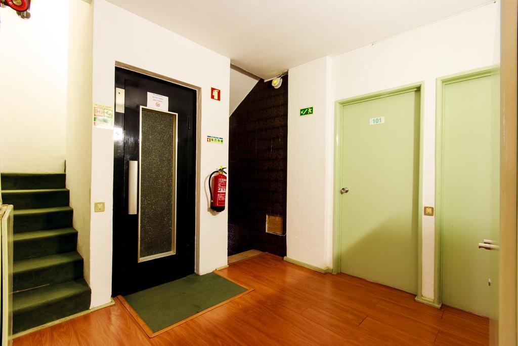 Residencial Monaco Gasthof 2*